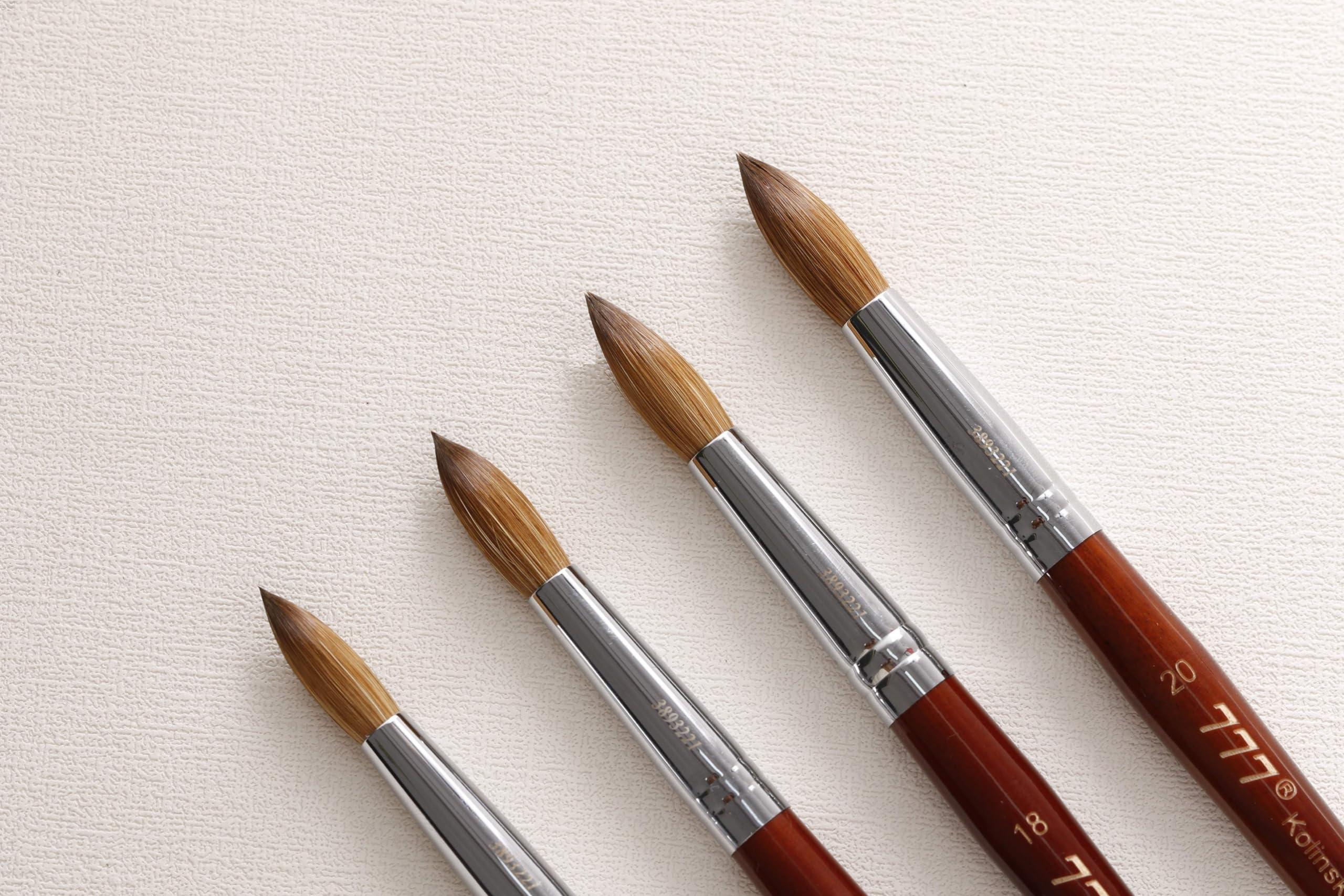 Professional Kolinsky nail brushes